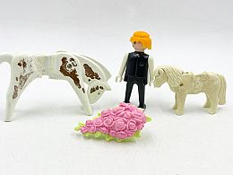 Playmobil бели кончета с човек