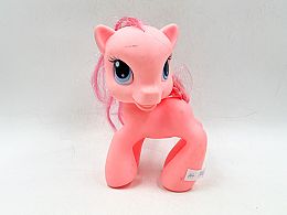 Голямо розово пони
